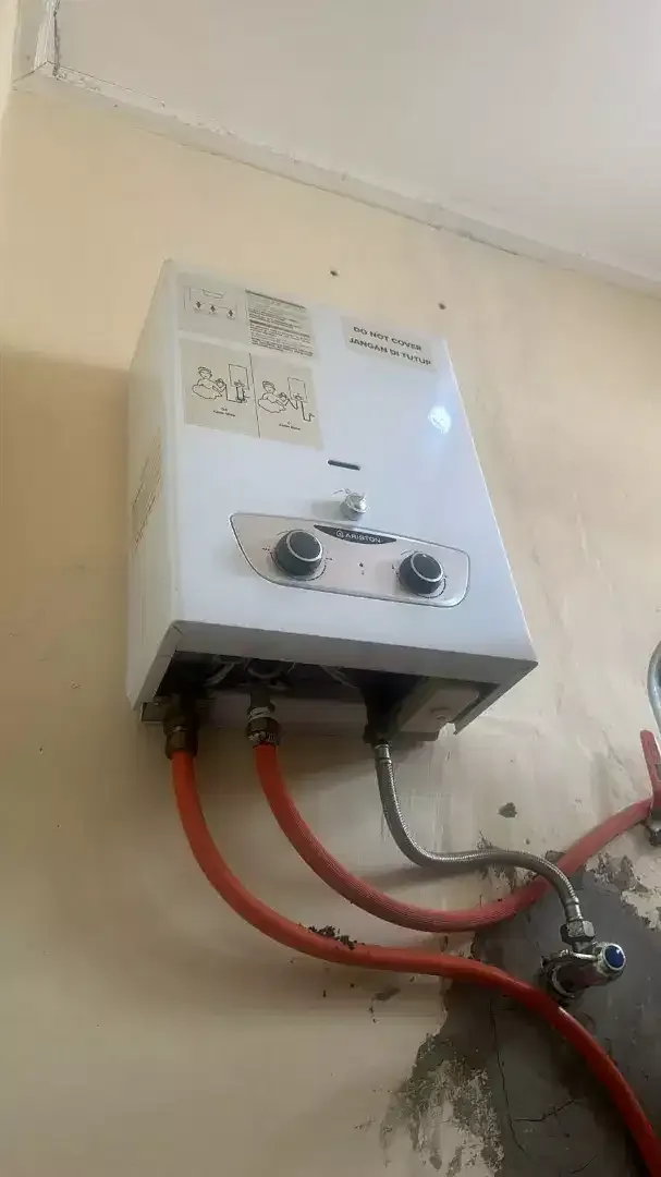 Tukang pompa air, tandon air, sumur bor, kloset duduk, wastafel,dll - Image 1 of 6