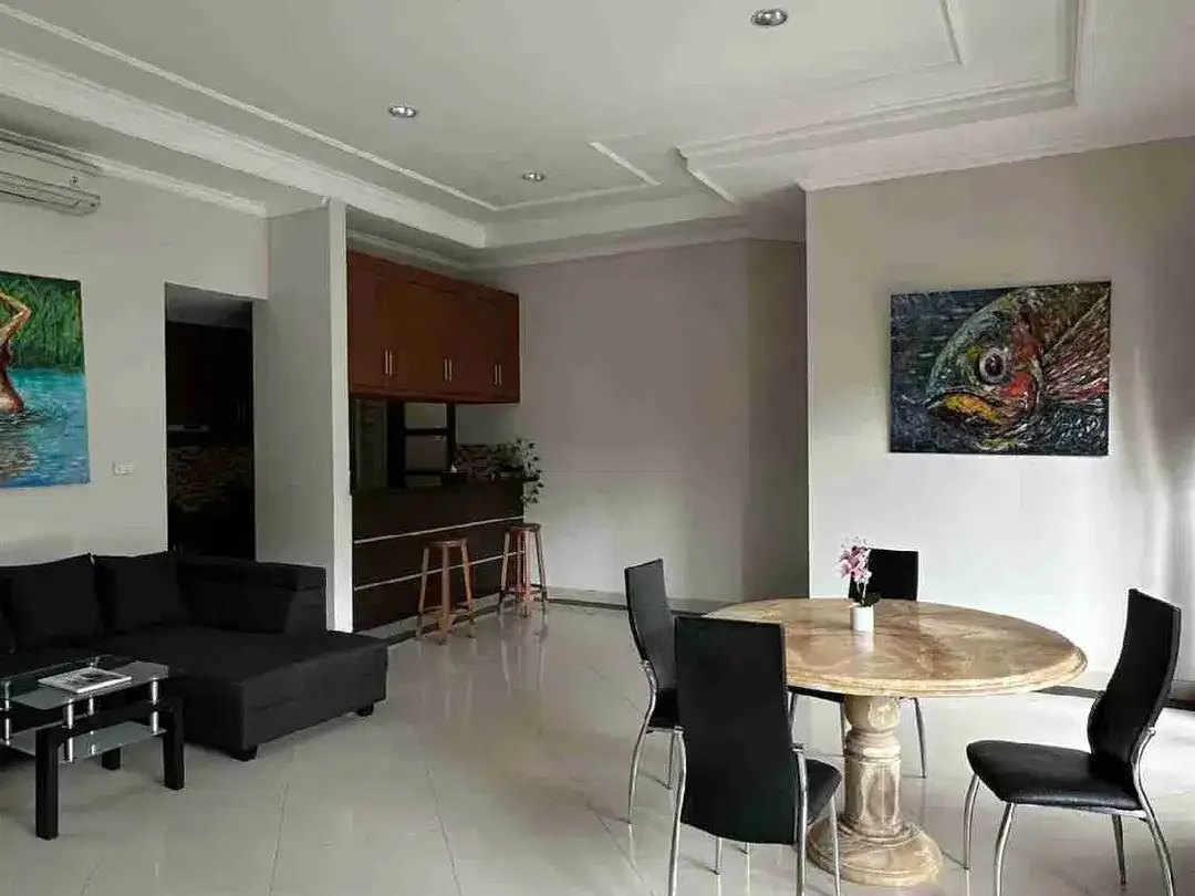 Disewakan Villa Fully Furnished Area Kerobokan - Image 8 of 10