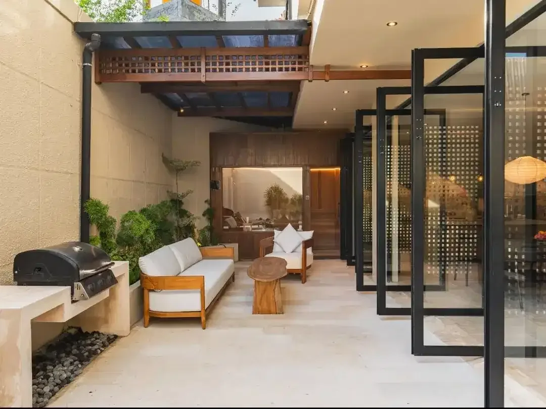 Di Sewakan / di Jual Villa 3 Bedroom - Lokasi Umalas Bumbak - Bali - Image 1 of 10