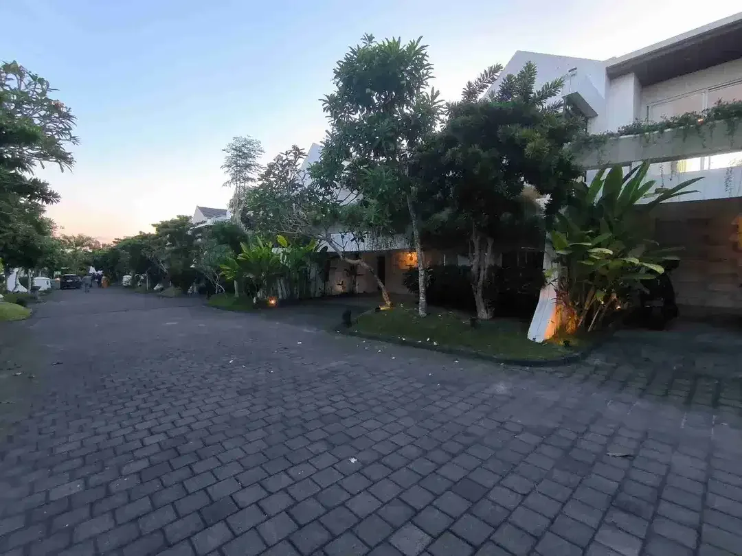 Villa View Laut dan Perbukitan di Kawasan Elite Ungasan - Image 4 of 10