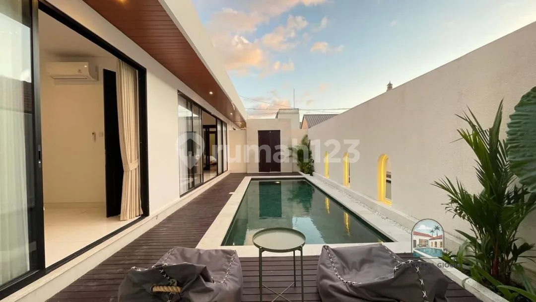 Yearly Rental 2 Bedrooms Villa - Semer Kerobokan - Image 3 of 4