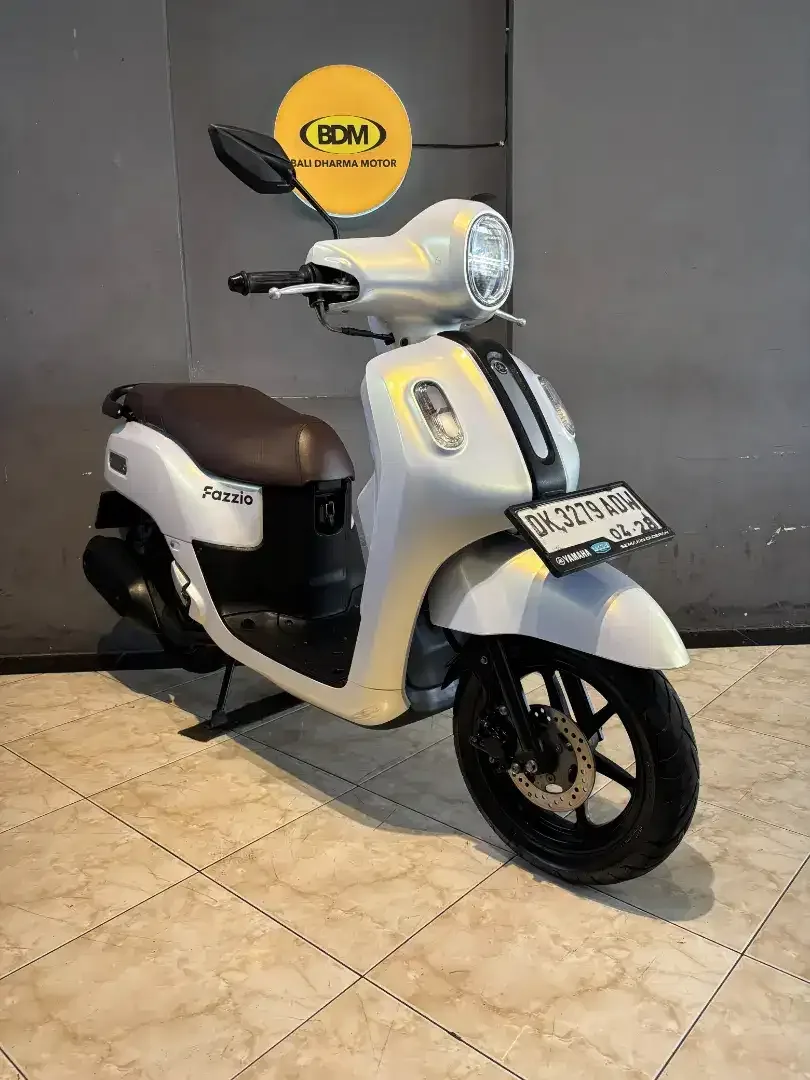 DP 2,5 JT / BUNGA MENURUN 2% / YAMAHA FAZZIO 125 LUX TAHUN 2023 - Image 3 of 7