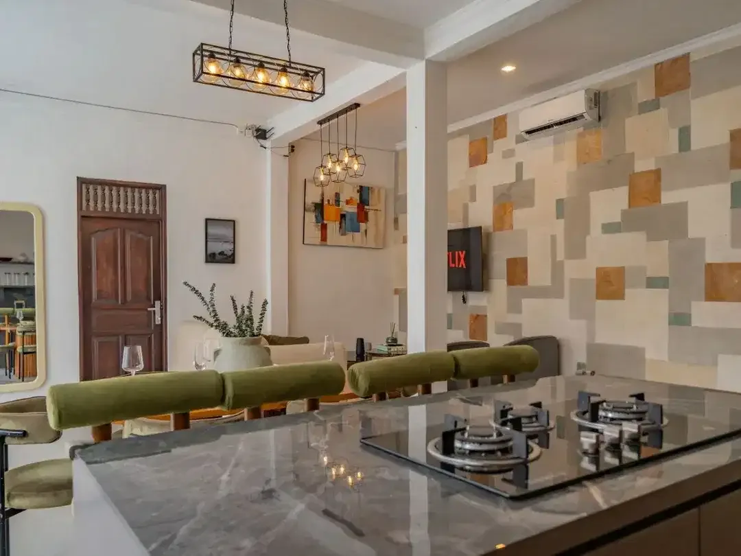 Di Sewakan Villa 3 Bedroom Modern Minimalist - Lokasi Jl. Kerobokan, Kerobokan, Bali - Image 9 of 10