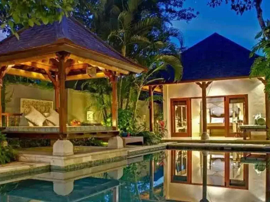 Tanah Premium Villa Bonus Dijual
(Jalan kaki ke pantai)
Jl Raya Batu Bolong - Image 8 of 10