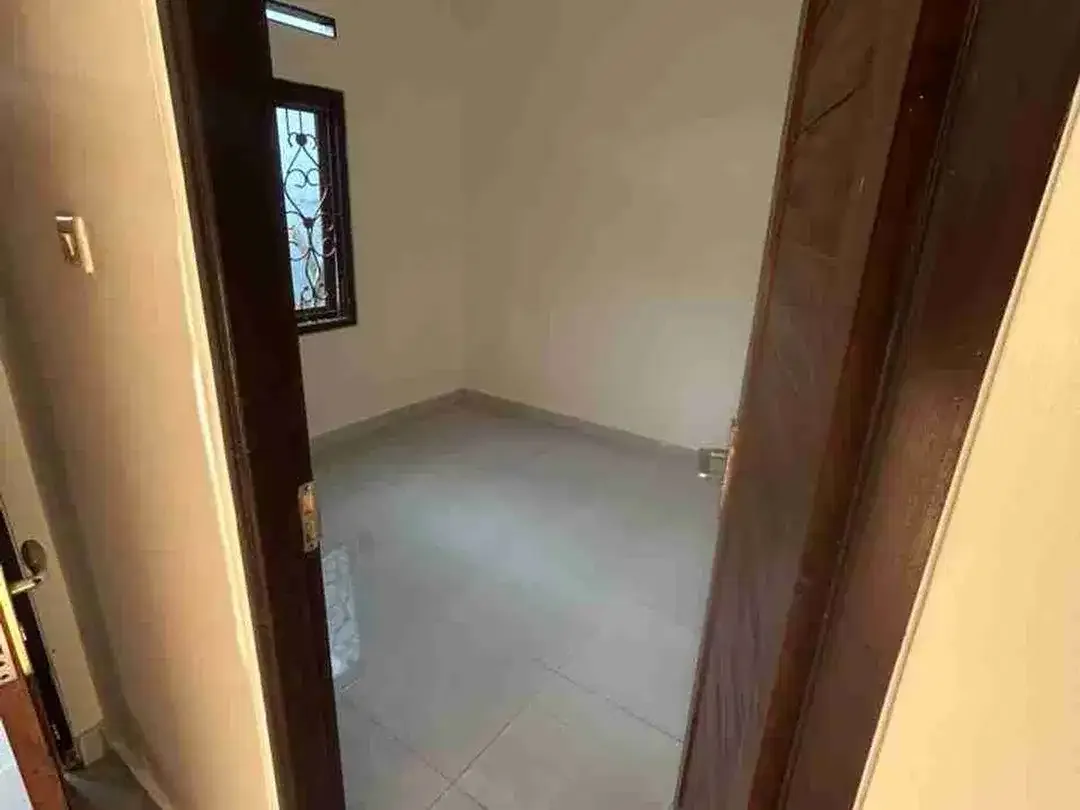 Jual Rumah 1lt Lokasi Dalung Pengilian Area Hunian strategis - Image 6 of 8