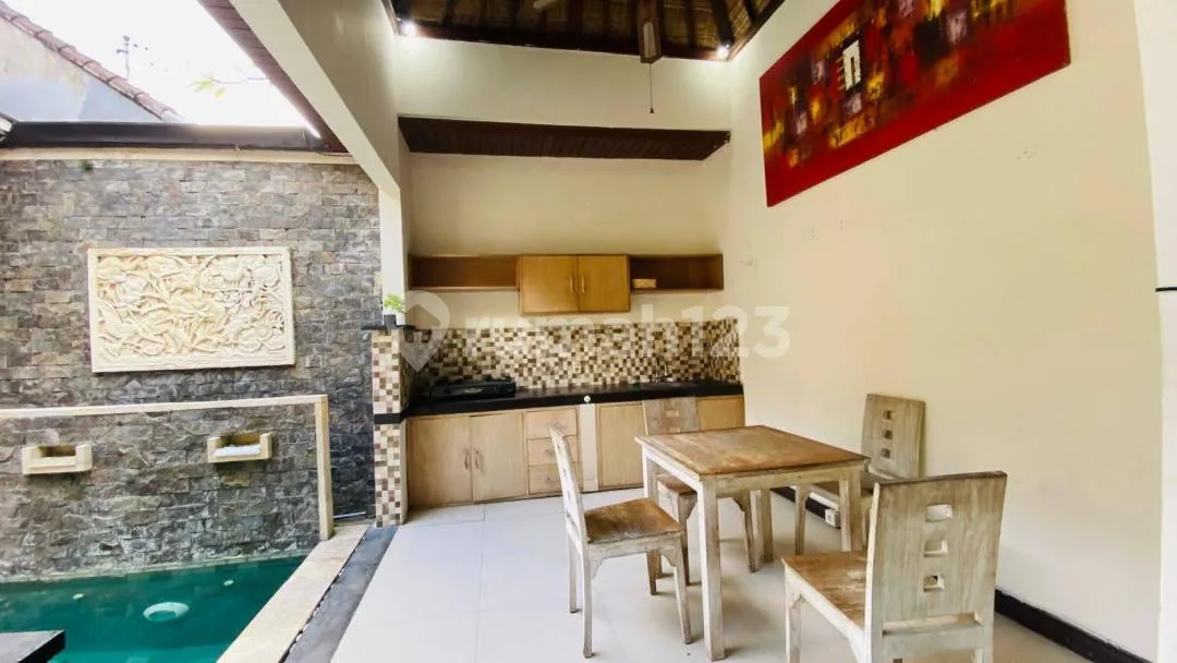 Villa Dekat dan Area Pantai Tegal Wangi di Jimbaran - Image 4 of 4