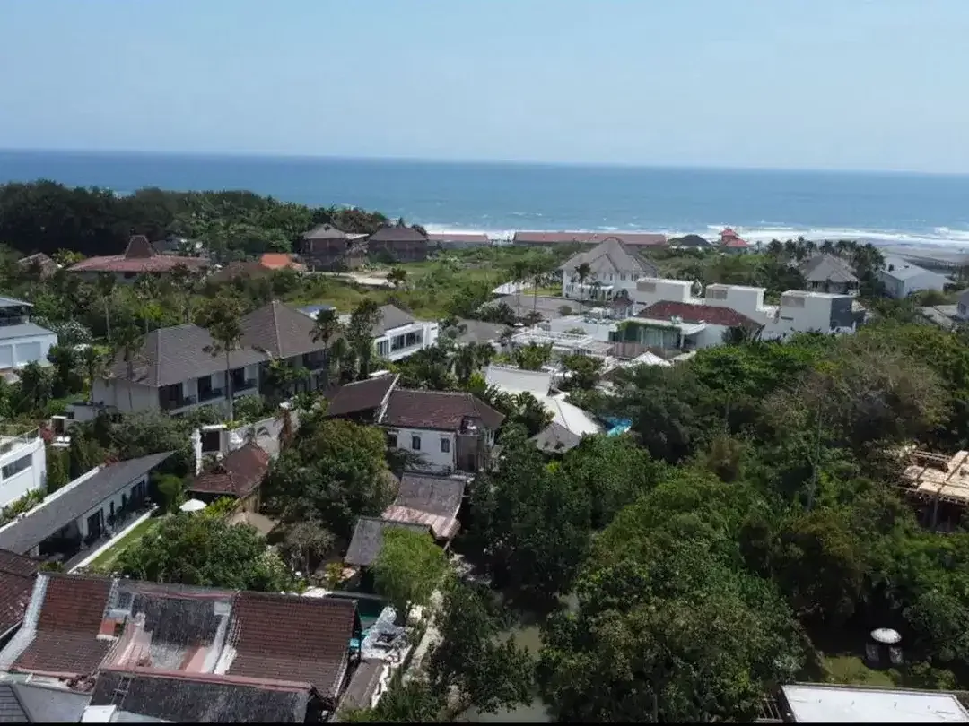 Rare Gem!! Seaside Freehold Land - Just 3 Minutes Walk from Famous Echo Beach, La Brisa - Image 2 of 10