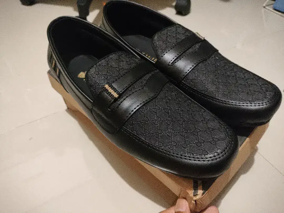 Sepatu loafer ukuran 46 (31cm) baru - Image 1 of 4