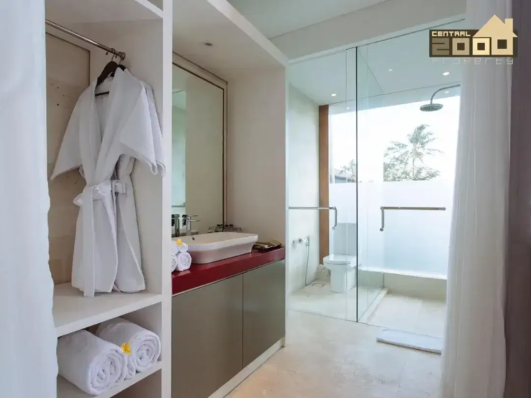 Freehold Luxury Villas Near Nelayan Beach Canggu - Image 10 of 10