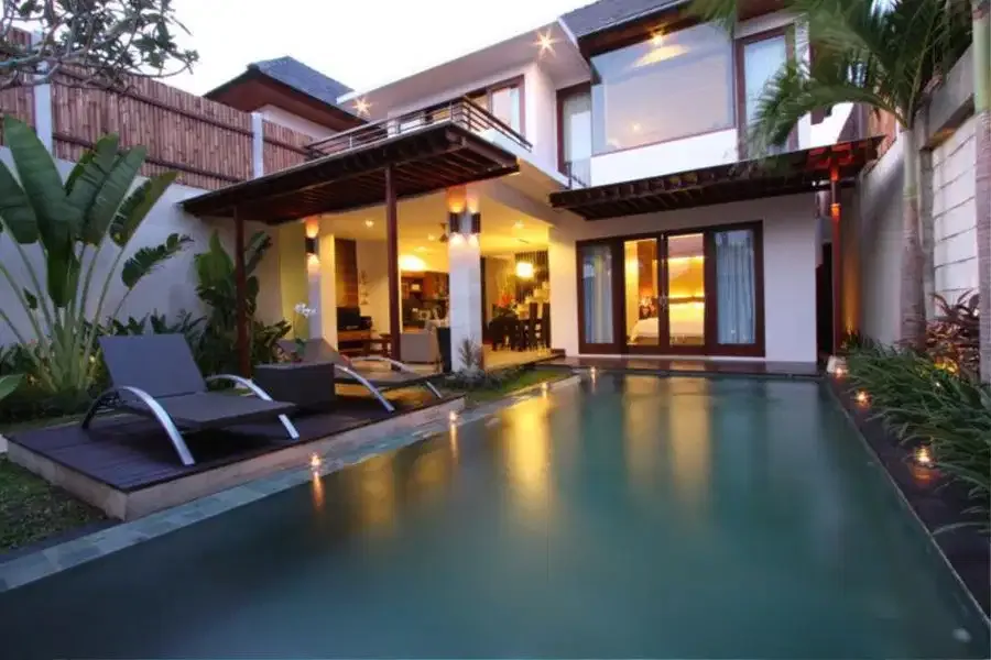 VILLA KOMPLEK DEWI SARASWAT FOR SALE - Image 1 of 4