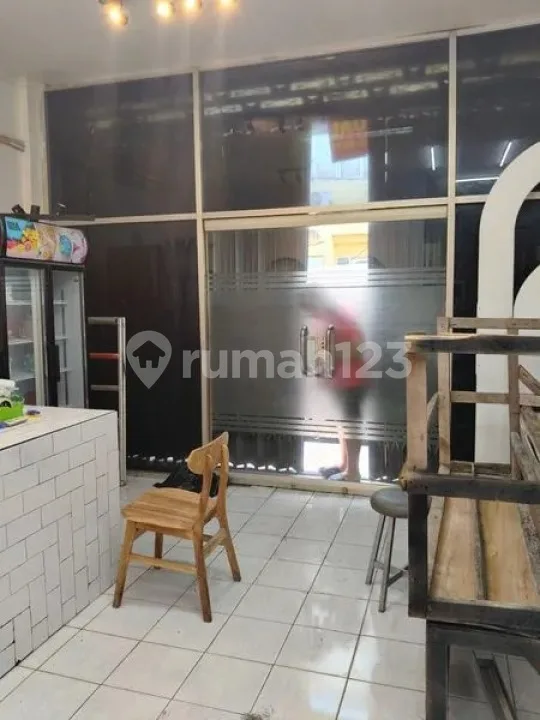 Dijual Ruko 3 Lantai Strategis di Teuku Umar - Denpasar Selatan - Image 3 of 4