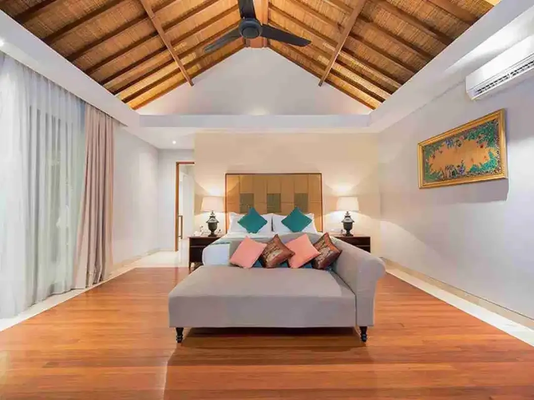 Pandawa 5 Bedrooms villa for sale on the cliff - Image 8 of 10
