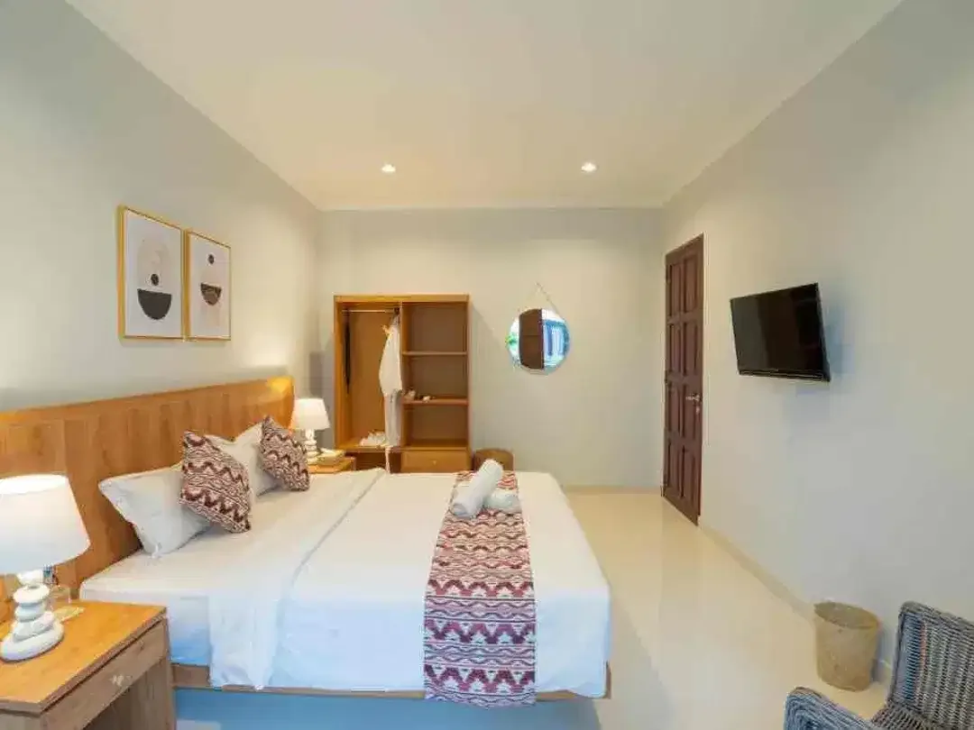 For Sale Modern Contemporary Balinese Villa in Heart of Echo Beach Canggu - Image 7 of 10
