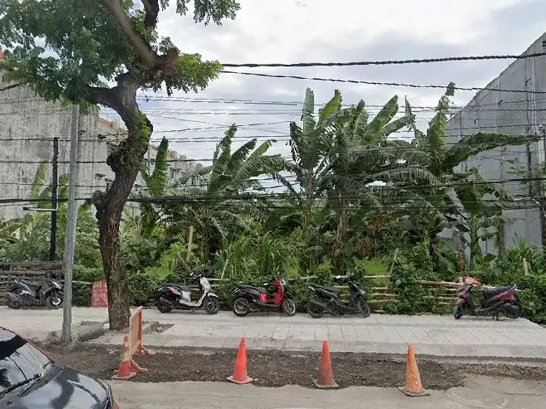 Tanah 21 Are SHM Pinggir Jalan Utama Dijual di Dewi Sri Kuta - Image 1 of 6