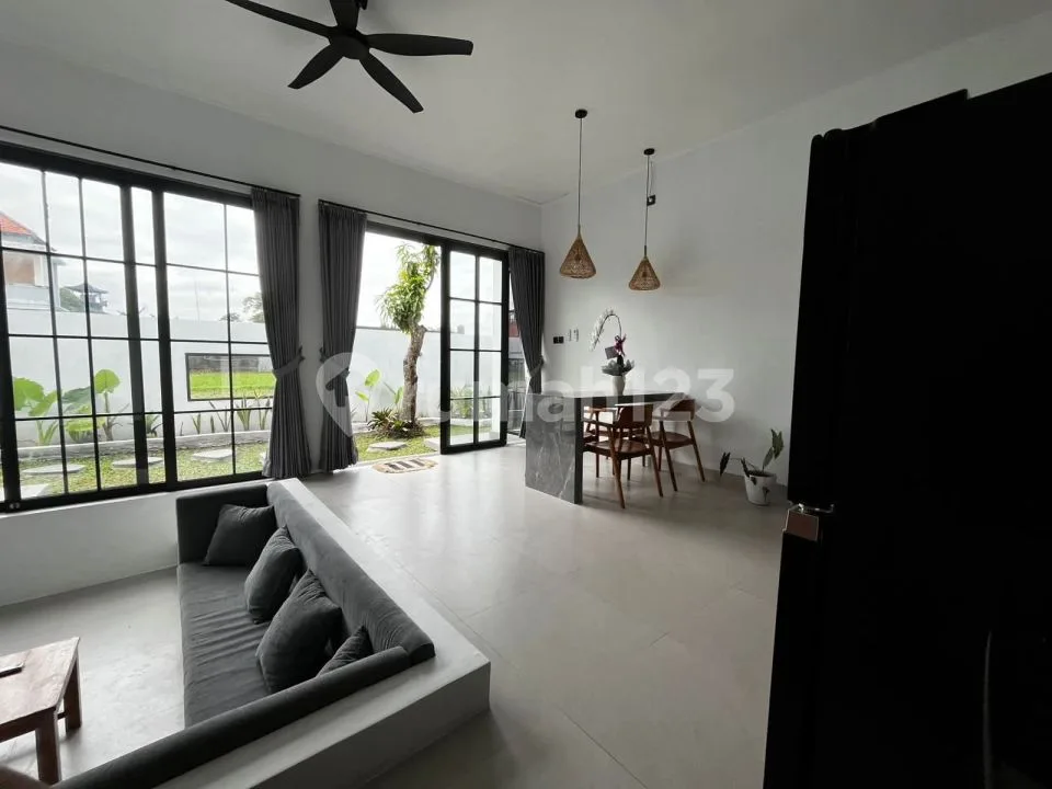 Disewakan Rumahmewah Furnished Lokasi Strategis - Image 4 of 4