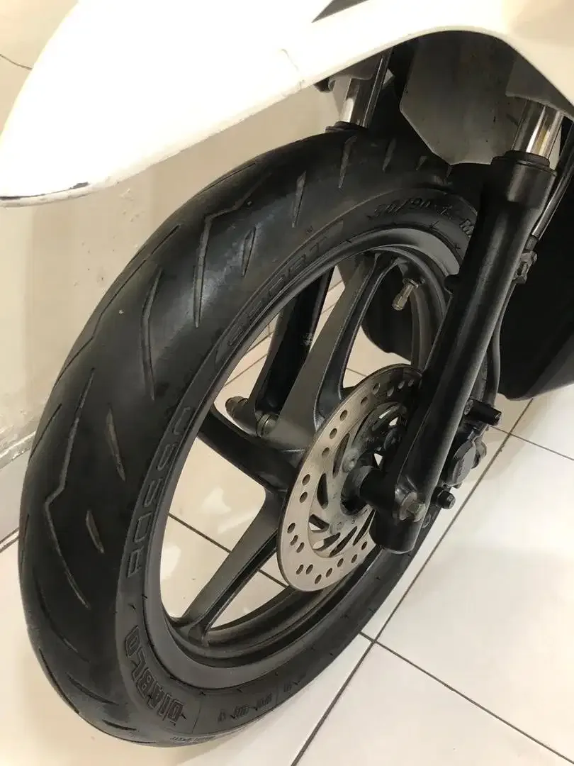 Honda Vario 125 Th.2014 hitam putih!! - Image 8 of 10