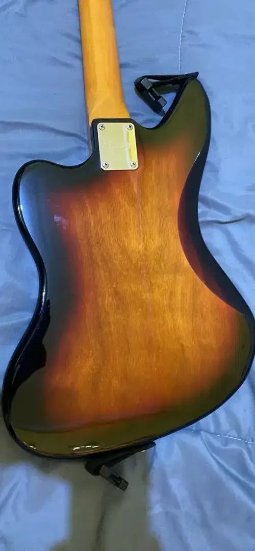 Squier Classic Vibe Jaguar Bass - Image 7 of 9