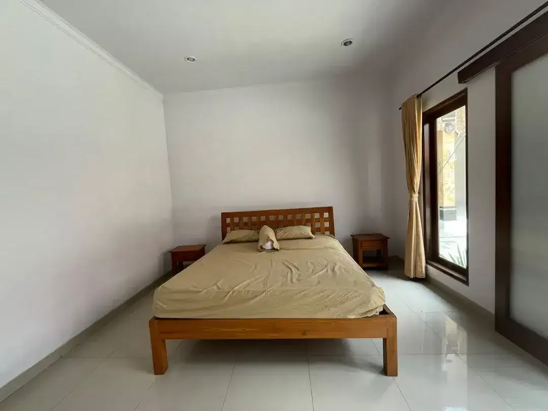 Semi-Furnished 2-Bedroom Villa For Rent In Umalas - Image 7 of 10