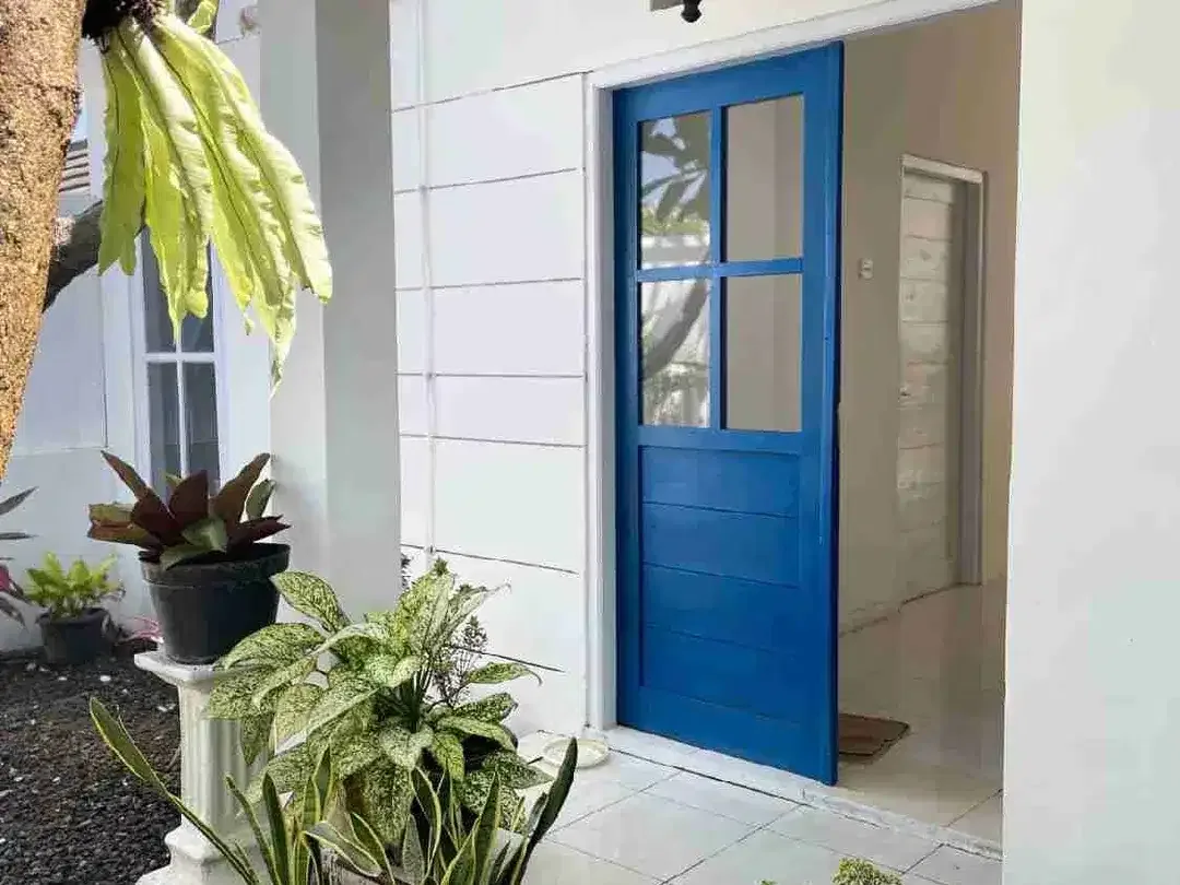 Dijual rumah minimalis second semi vila lokasi dalung griya tanca trisna full furnished - Image 1 of 10