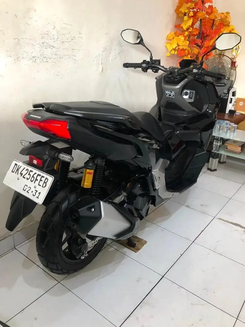 Honda ADV 160 CBS Th.2026 Low km 1.400 istimewa!! - Image 9 of 10