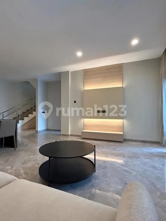 Villa Modern Baru 4 Kamar di Jimbaran Fully Furnished - Image 2 of 4