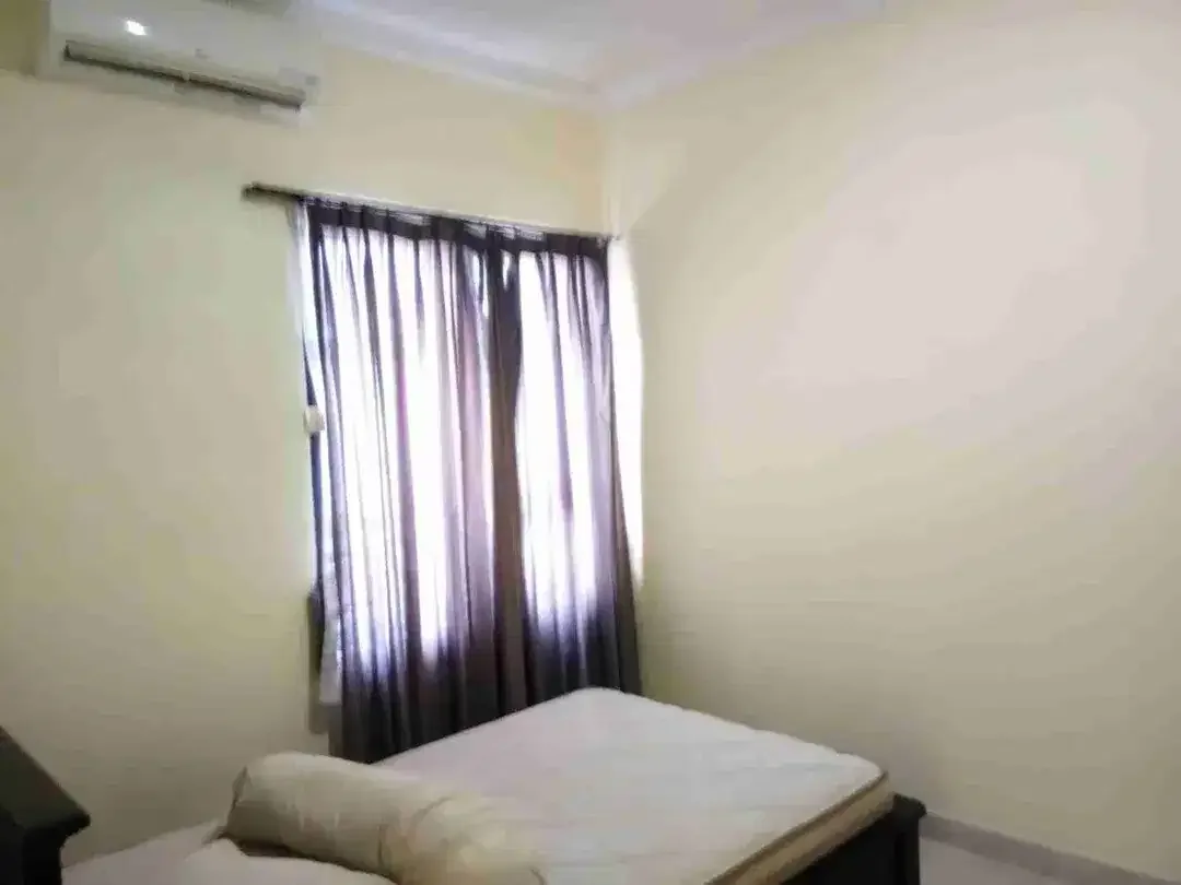 Disewakan Rumah Minimalis 2 Lantai, Furnished di Panjer, dekat Renon dan Sanur - Image 9 of 10