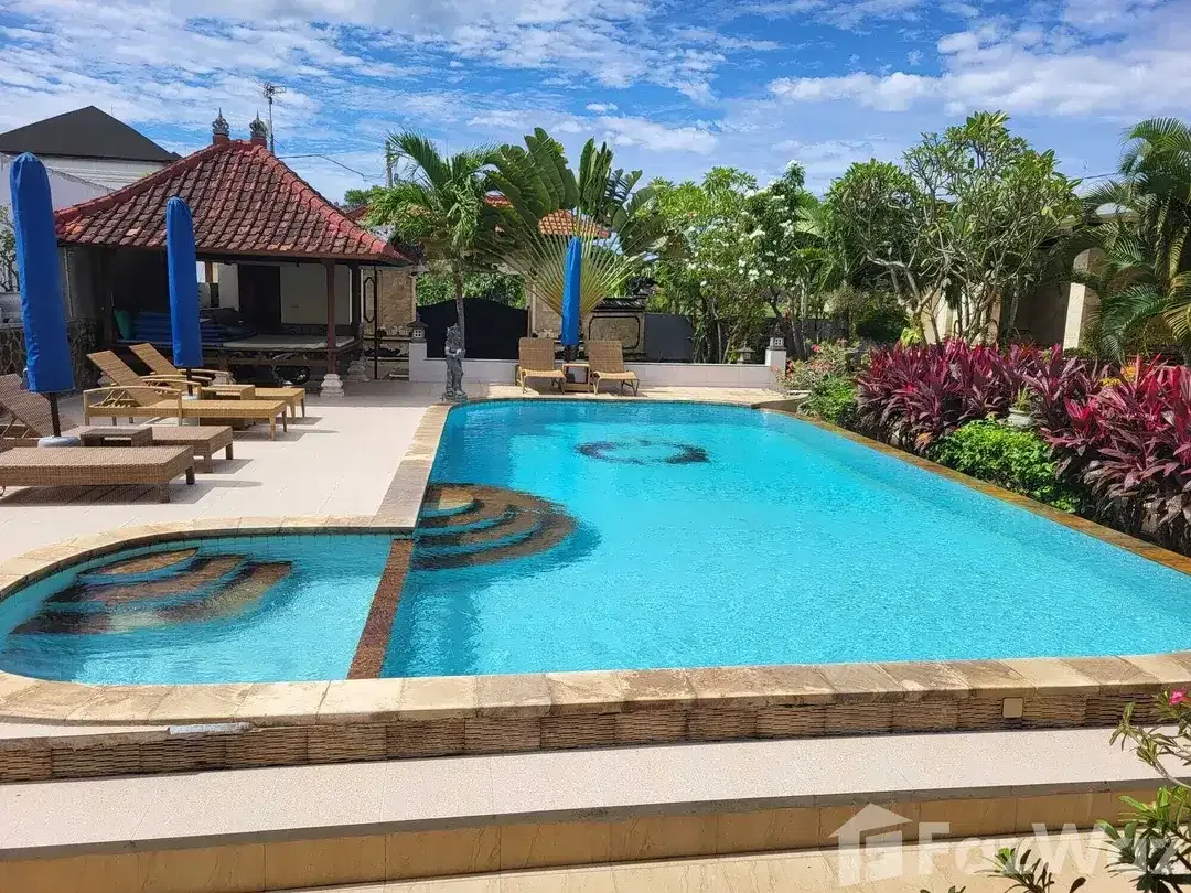 6 Bedroom Villa for sale in Lovina, Bali - Image 7 of 10