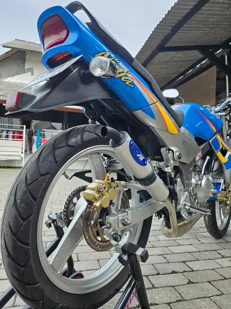 ninja r kis 2006 - Image 8 of 10