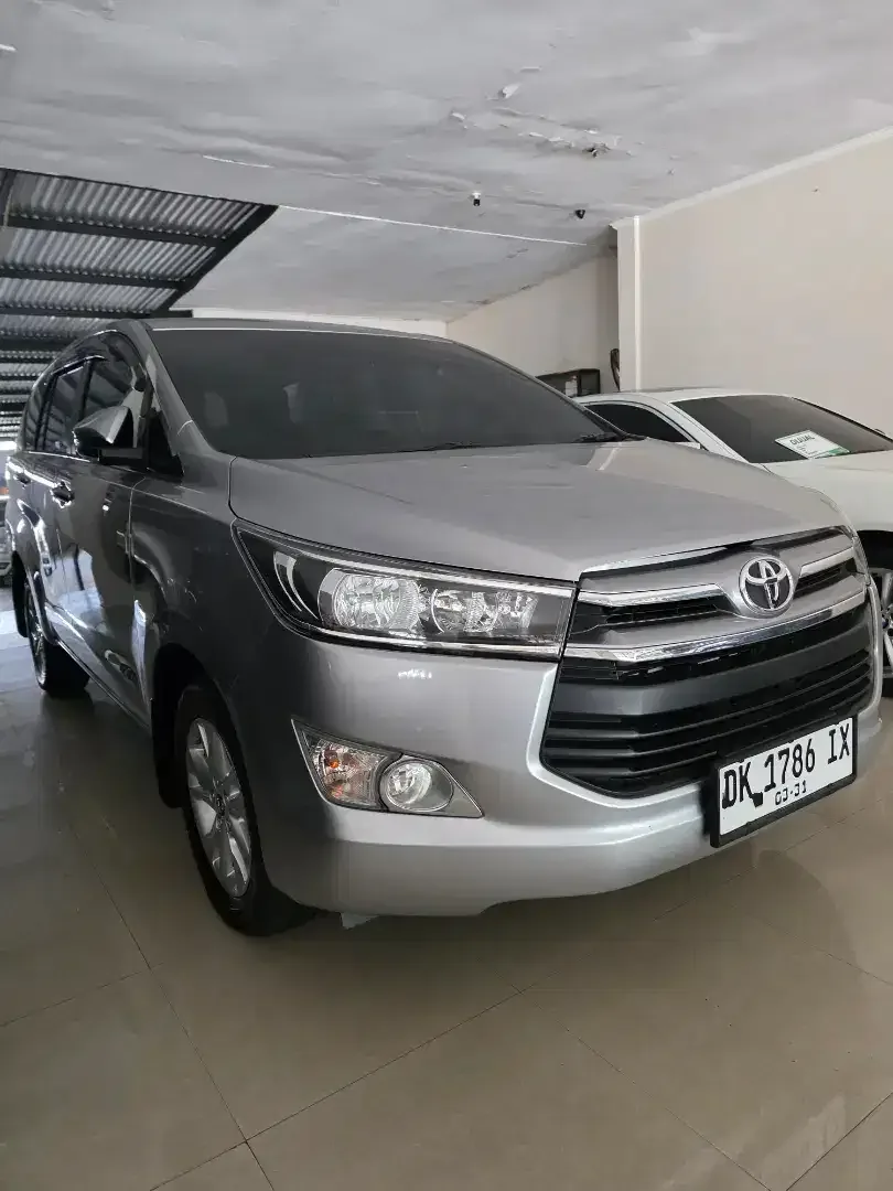 Innova Reborn Diesel 2019 Automatic - Image 2 of 6