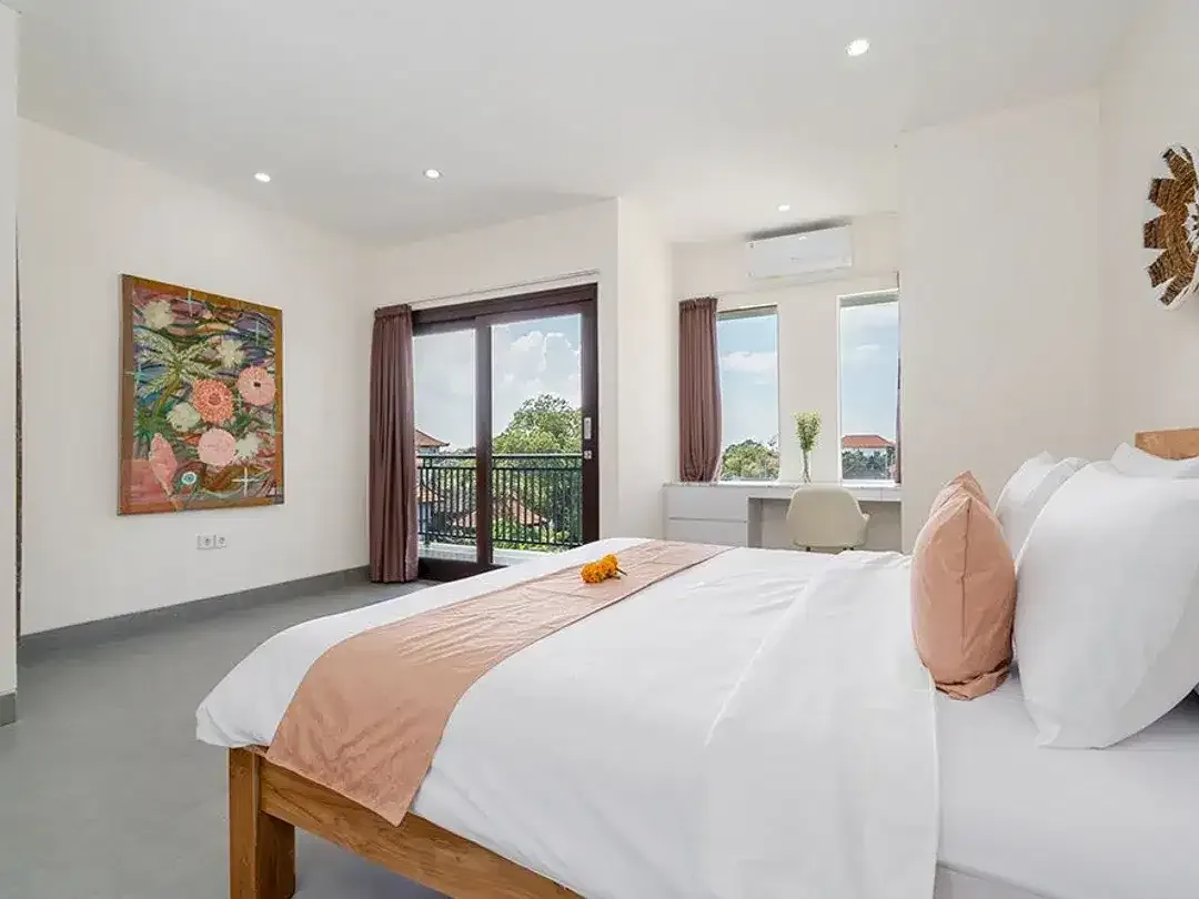 3Br Villa In Strategic Location Padonan, Close To Canggu - Image 10 of 10