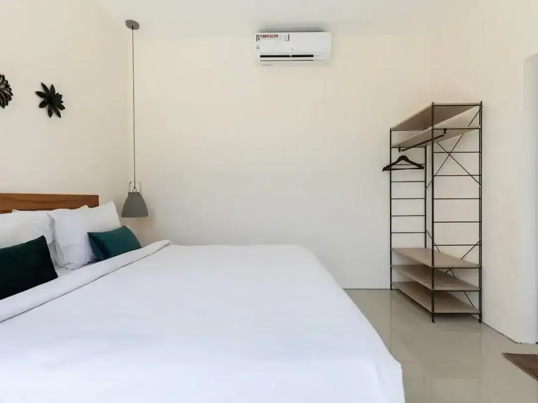 Villa Modern Nyaman di Kerobokan – Siap Huni! Nikmati hunian eksklusif di kawasan strategis Kerobokan dengan suasana tenang dan privat - Image 5 of 10