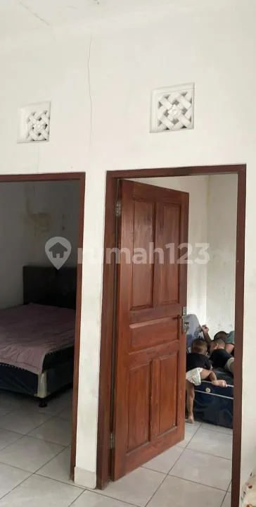 Dikontrakkan Rumah di Tabanan Bantas Semi Furnished - Image 2 of 4