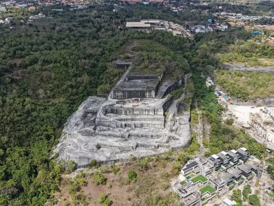 140 Lahan Tepi Tebing Dijual di Bukit, Bali - Image 9 of 10