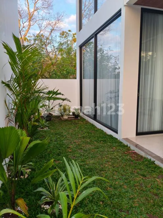 Serene Nusa Dua Residence, Long-Term Leasehold Opportunity - Image 3 of 4