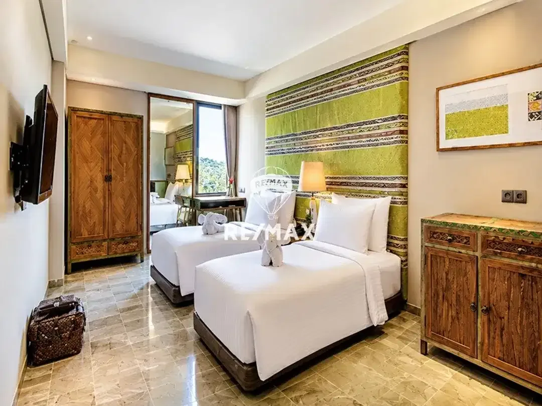 DIJUAL HOTEL MEWAH DI DAERAH SEMINYAK BALI - Image 3 of 10