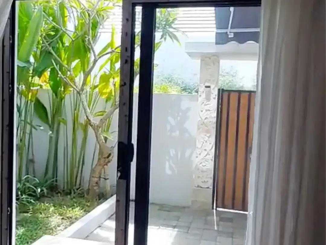 ONE-BEDROOM VILLA FOR YEARLY LEASE SANUR BEACHSIDE - Image 5 of 9