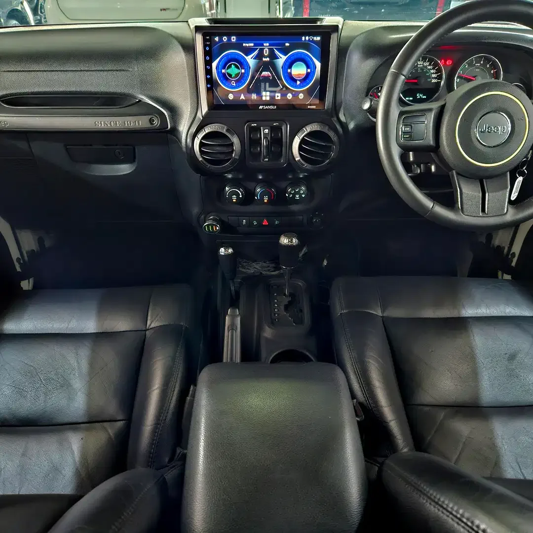 [2012] DP 31jt! Jeep Wrangler JK Sport Renegade 4x4 at 2012 DK Rubicon - Image 7 of 10