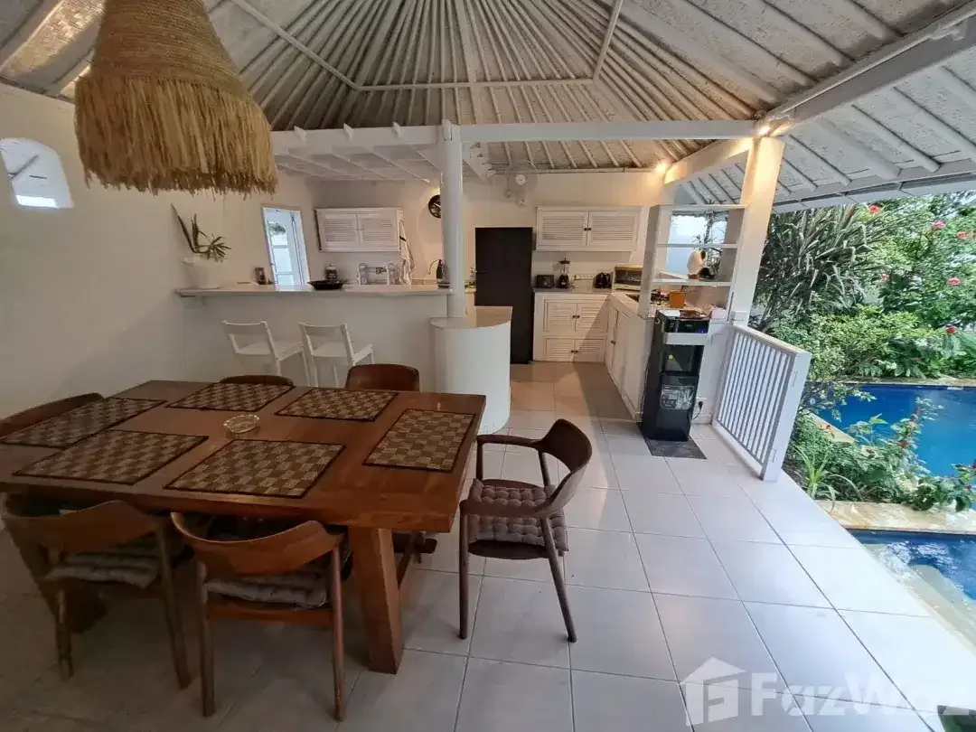 3 Bedroom Villa for rent in Kerobokan, Bali - Image 7 of 10