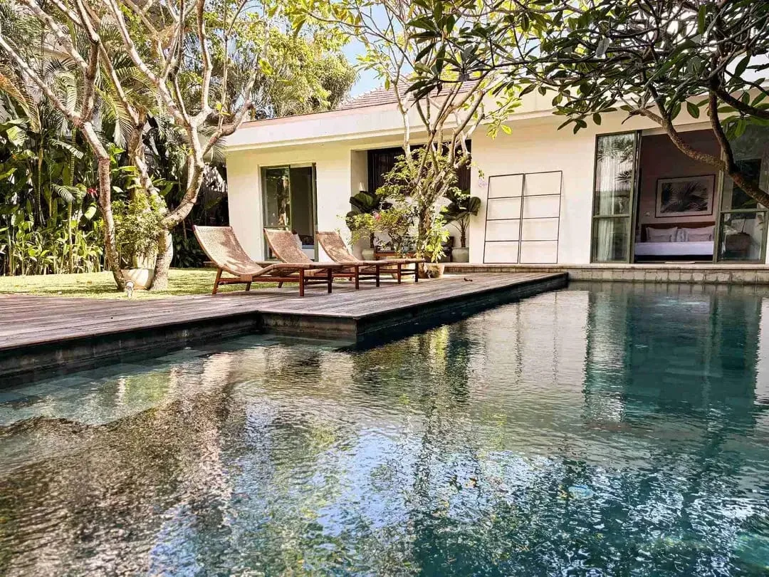 Villa Mewah Pererenan 2 Bangunan Konsep Tropical Living - Image 9 of 10