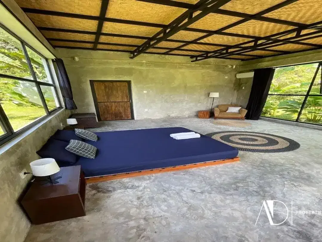 FREEHOLD LAND WITH EXISTING BUILDINGS - MEDEWI, JEMBRANA - Image 3 of 10