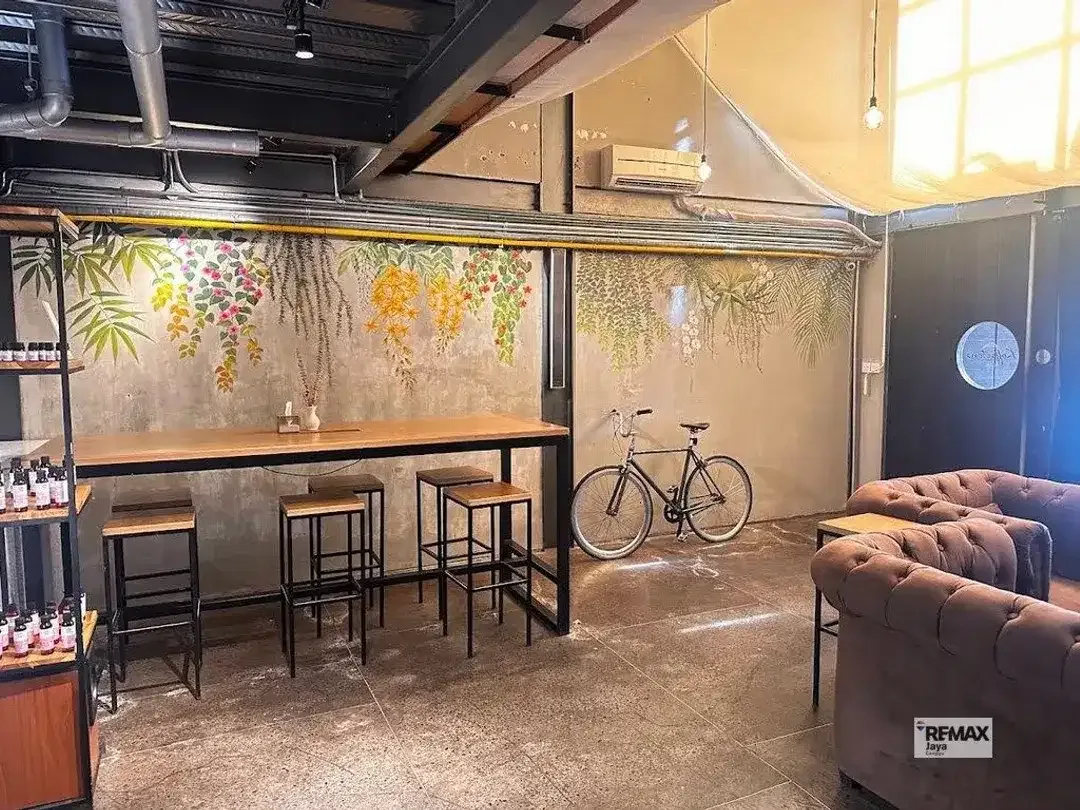 Ex-Café Space For Rent In Strategic Jimbaran Location Near Airport - Image 5 of 10