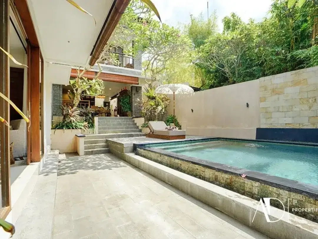 FREEHOLD | MODERN TROPICAL DESIGN VILLA IN NYANYI - Image 3 of 10
