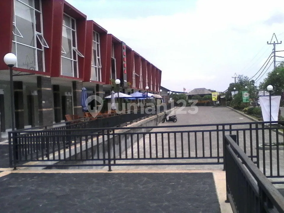 Ruko Siap Huni 2.5 Lantai Terawat Lokasi Strategis Nusa Dua Bali - Image 2 of 4