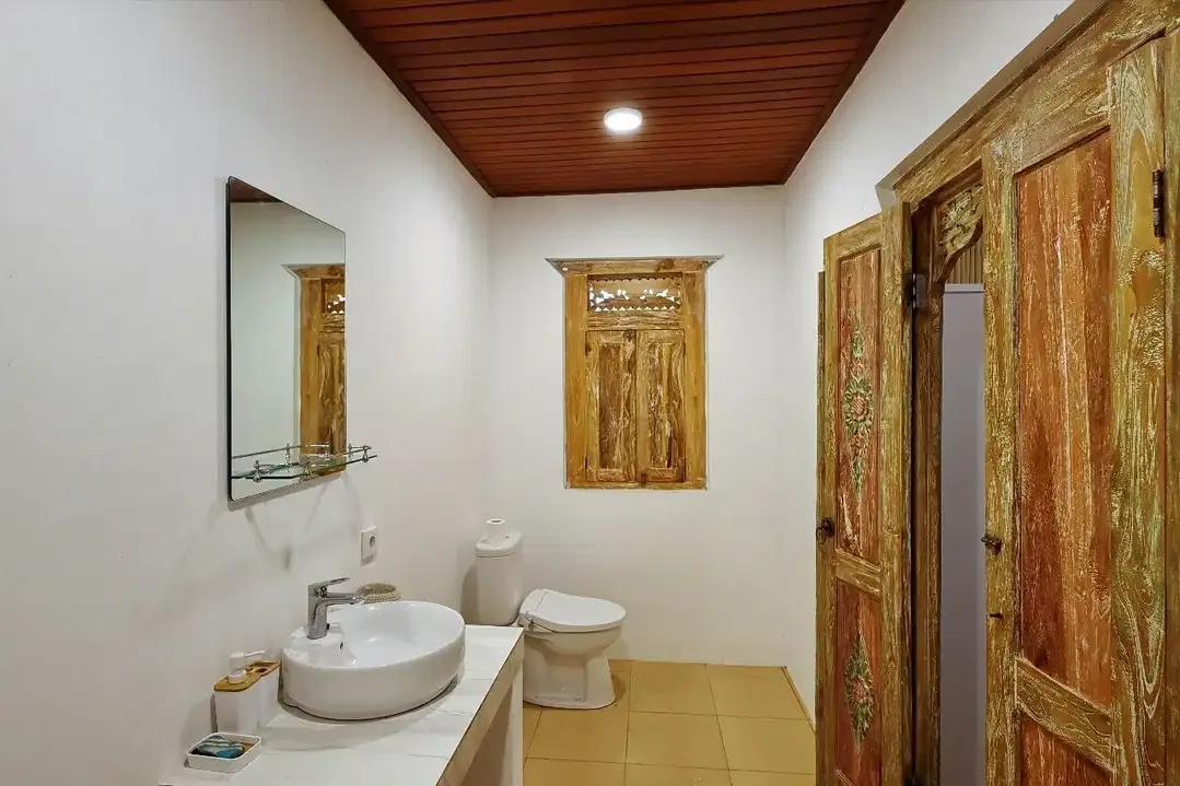 Disewa Vila mewah Jl. Padang Lingjong, Canggu, Badung, Bali - Image 4 of 10