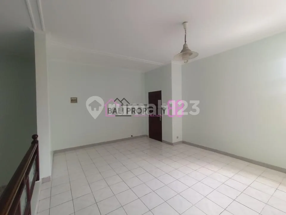 Sewa Rumah Panjer Denpasar Selatan LT 300 M2 - Image 3 of 4