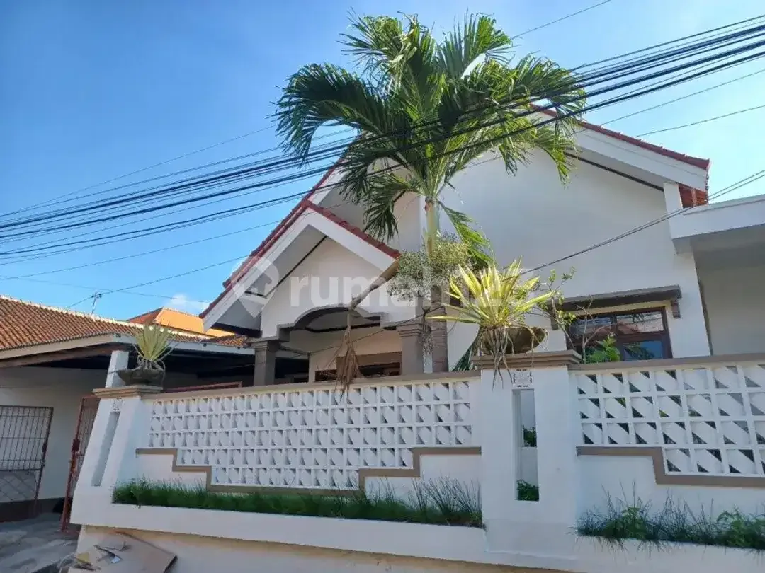 Kesempatan Langka! Rumah Luas 200M² di Jimbaran Cuma 2M Full Furnish - Image 2 of 10
