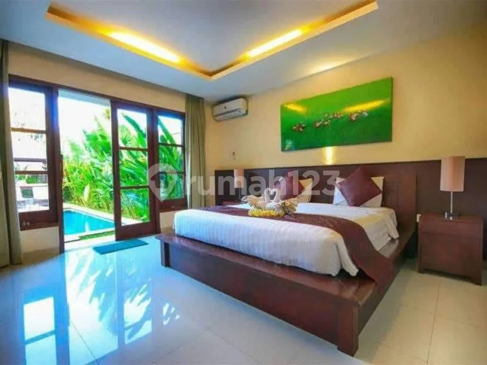 Villa Komplek Dekat Pantai Pecatu Uluwatu - Image 4 of 4