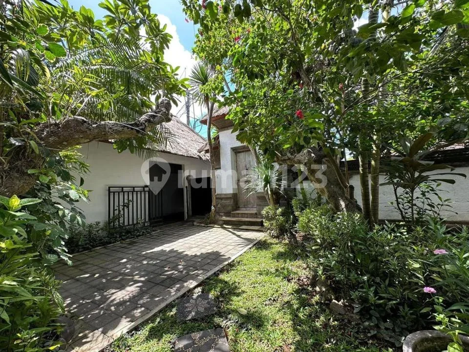 Dijual Villa Mewah di Batur Sari, Sanur, Denpasar - Image 3 of 4