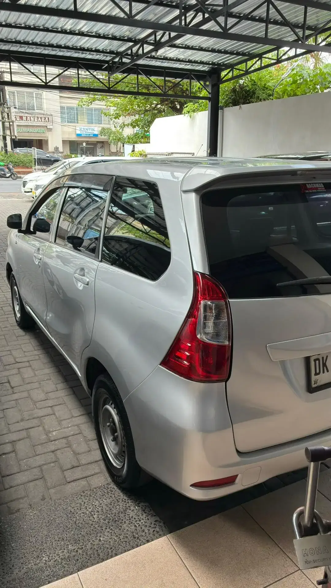 Toyota Avanza 2018 Bensin - Image 5 of 10