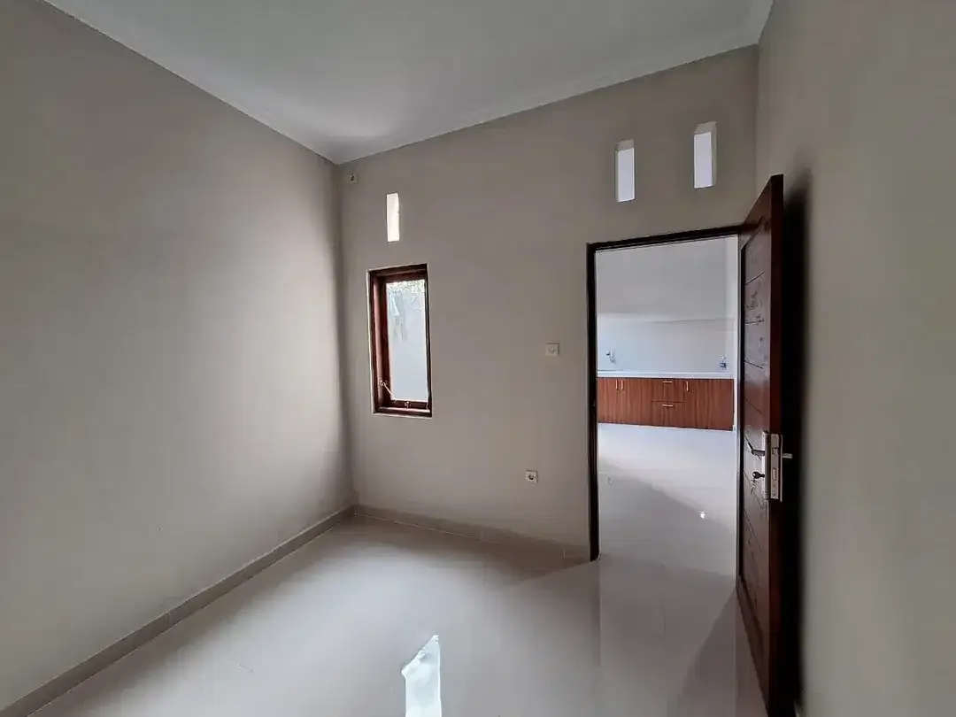 RUMAH BARU MINIMALSI DEKAT PUSPEM BADUNG SEMPIDI BALI - Image 7 of 10